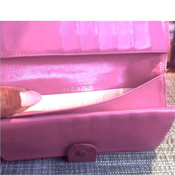 AUTHENTIC CHANEL CAVAIR LONG WALLET - Picture 2 of 6